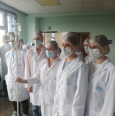 Юные медики из Губкина знакомились с нашей больницей